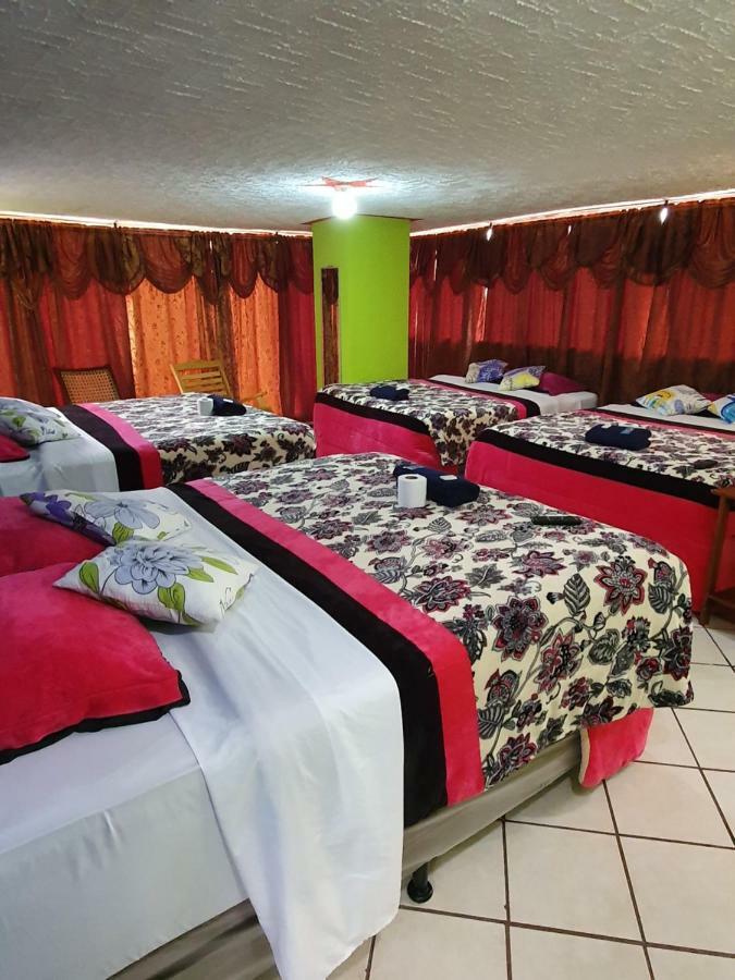 Hotel Kasa Kamelot 2 Реталулеу Екстер'єр фото